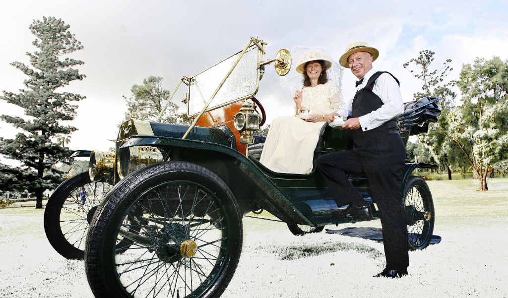 UNUSUAL EVENT: What it might have looked like in Queens Park when snow fell in 1934. Gaye and Don Hill with their Model T Ford. Image digitally enhanced. UNUSUAL EVENT: What it might have looked like in Queens Park when snow fell in 1934. Gaye and Don Hill with their Model T Ford. Image digitally enhanced.